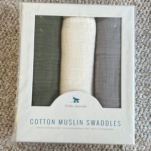 NWT Little Unicorn Muslin Swaddles